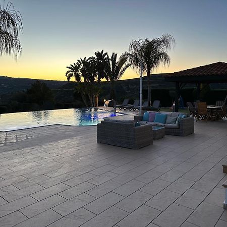 Golden Valley Villa Skoulli Luaran gambar