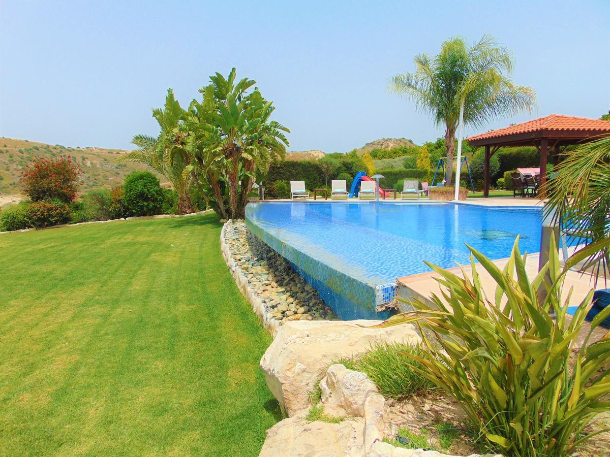 Golden Valley Villa Skoulli Luaran gambar