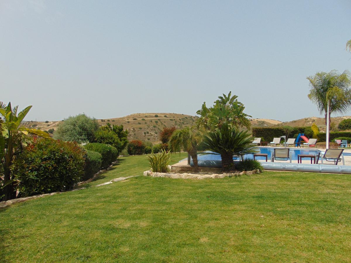 Golden Valley Villa Skoulli Luaran gambar