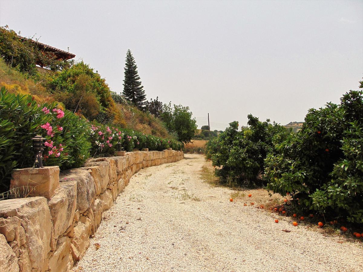 Golden Valley Villa Skoulli Luaran gambar